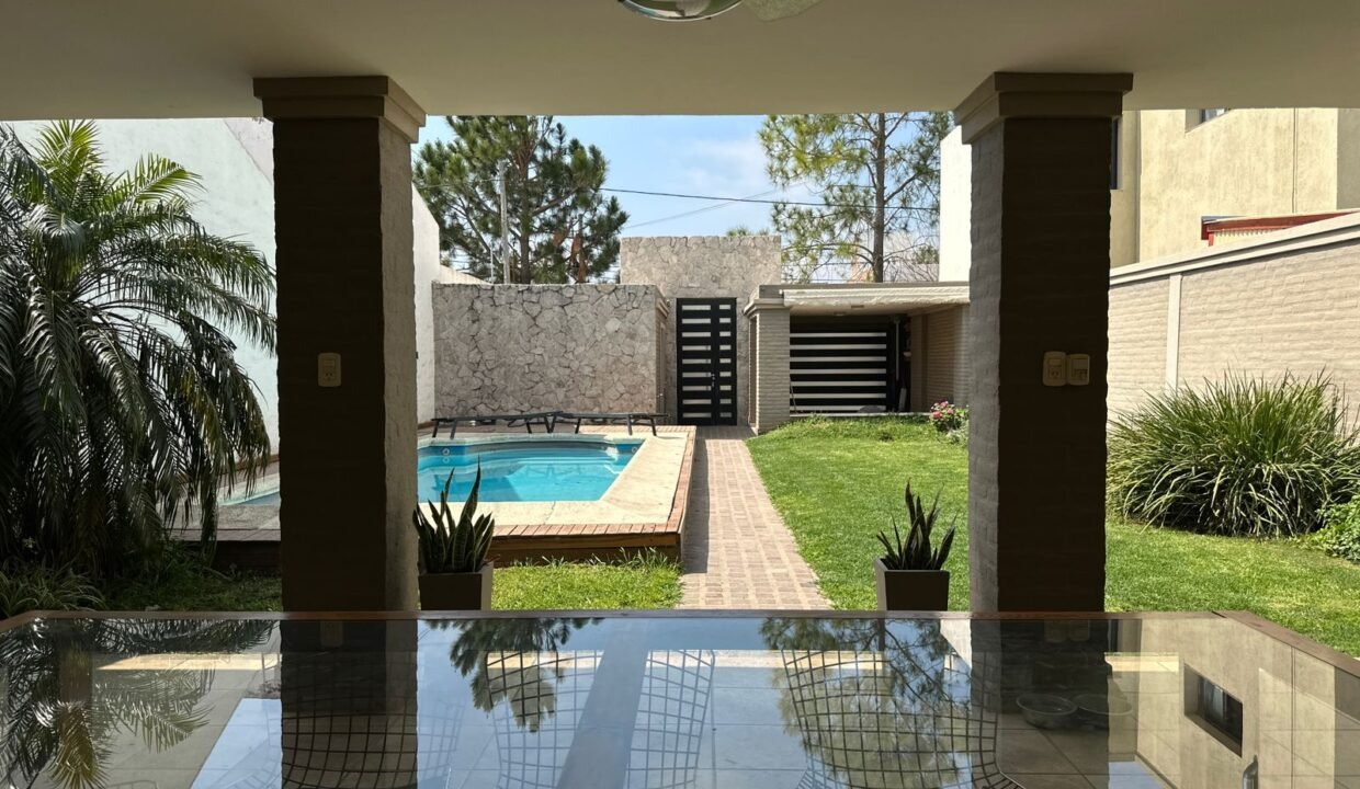 WhatsApp Image 2025-09-19 at 1.11.14 PM (2)