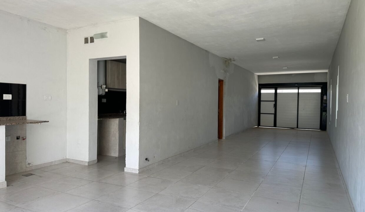 WhatsApp Image 2025-10-09 at 12.32.07 PM (2)