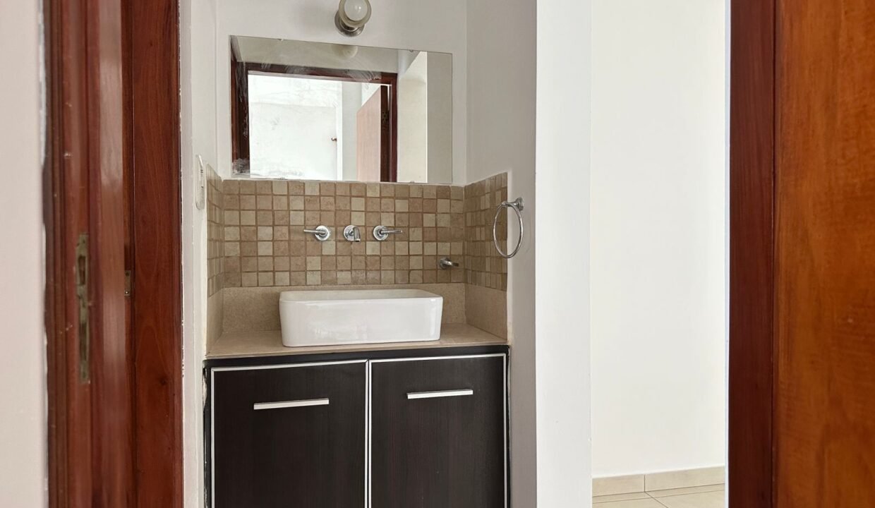 WhatsApp Image 2025-10-27 at 10.08.38 AM (2)