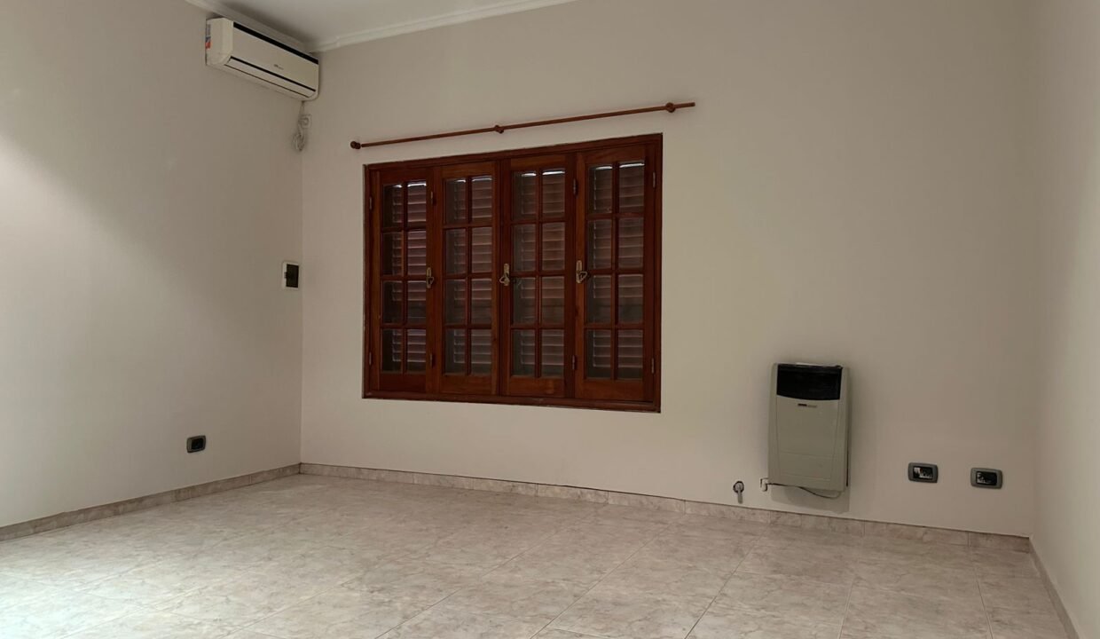 WhatsApp Image 2025-10-17 at 12.43.26 PM (2)