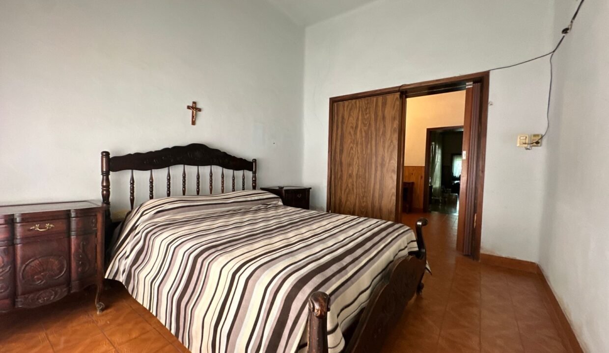 WhatsApp Image 2025-10-20 at 12.40.29 PM (2)