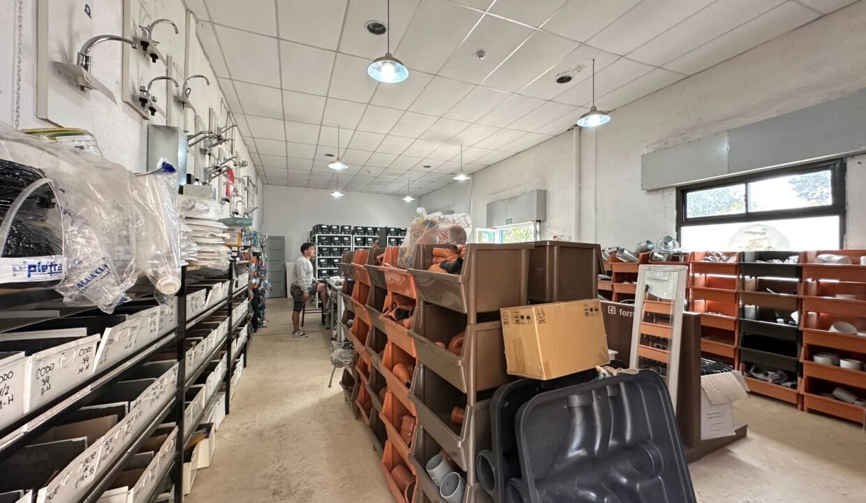 WhatsApp Image 2025-10-22 at 12.10.29 PM (2)