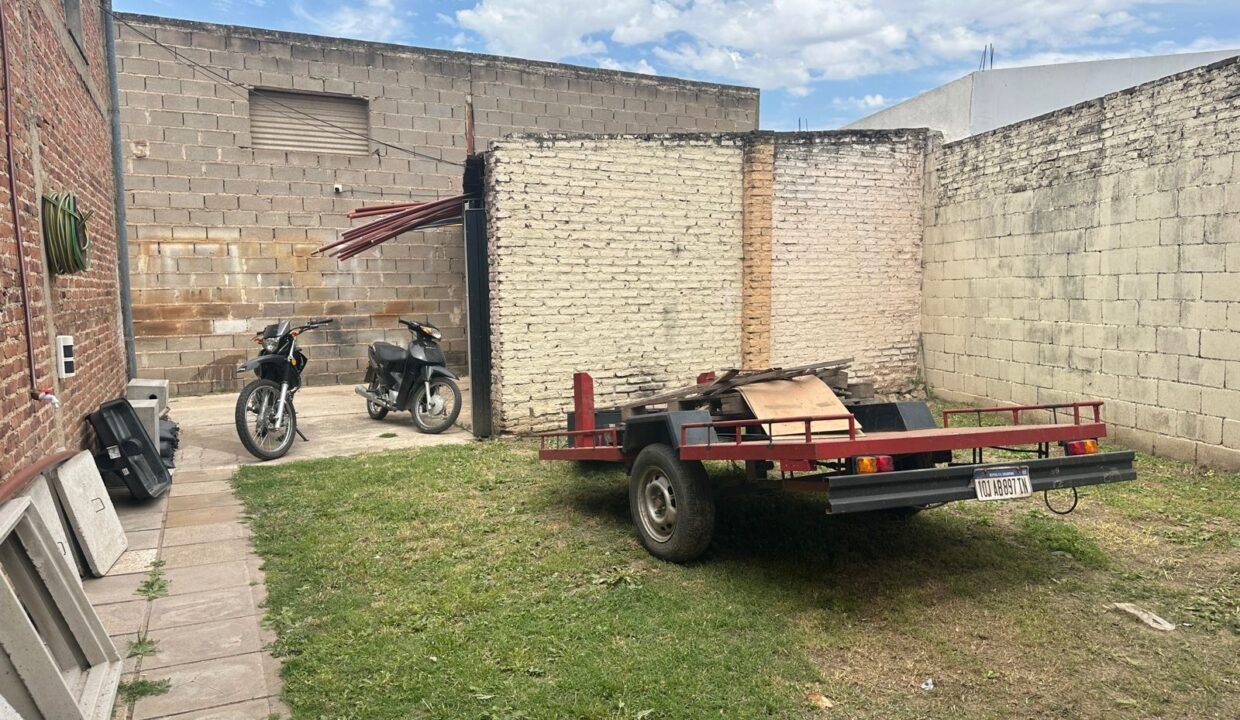 WhatsApp Image 2025-10-22 at 12.10.31 PM