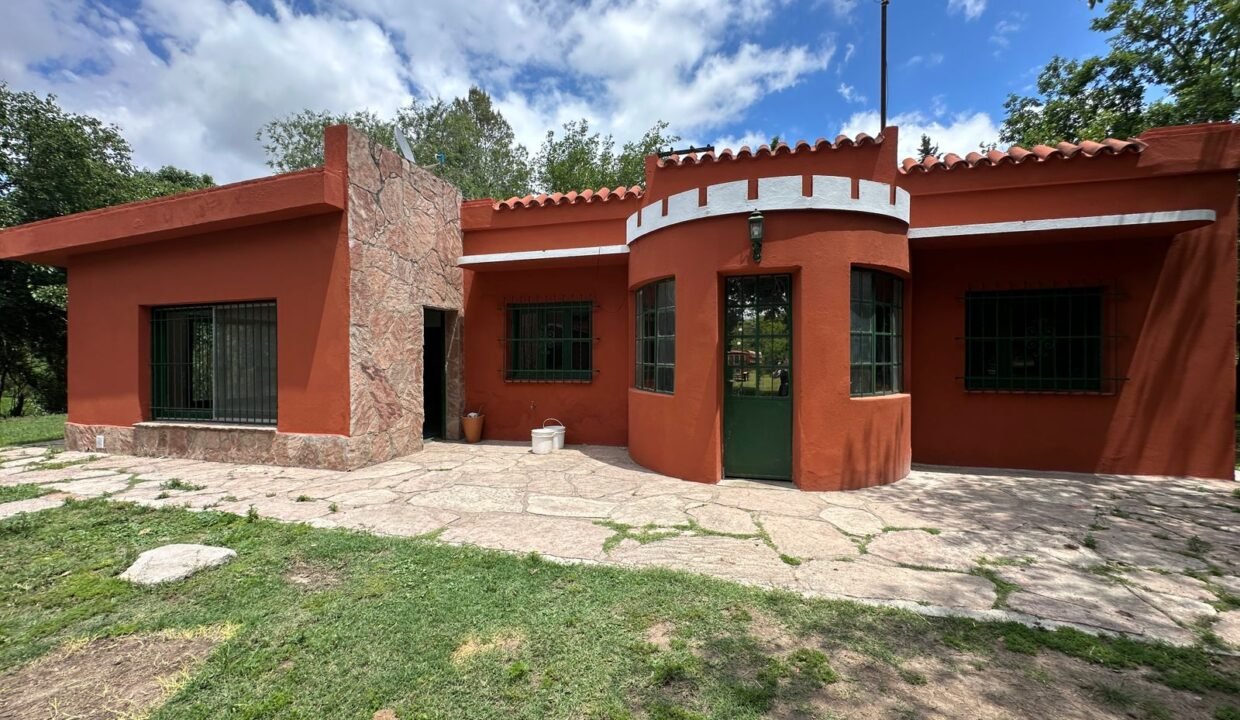 WhatsApp Image 2025-11-05 at 1.09.31 PM (1)