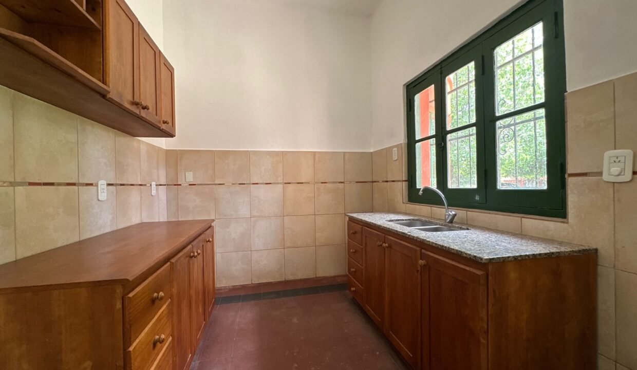 WhatsApp Image 2025-11-05 at 1.09.31 PM (2)