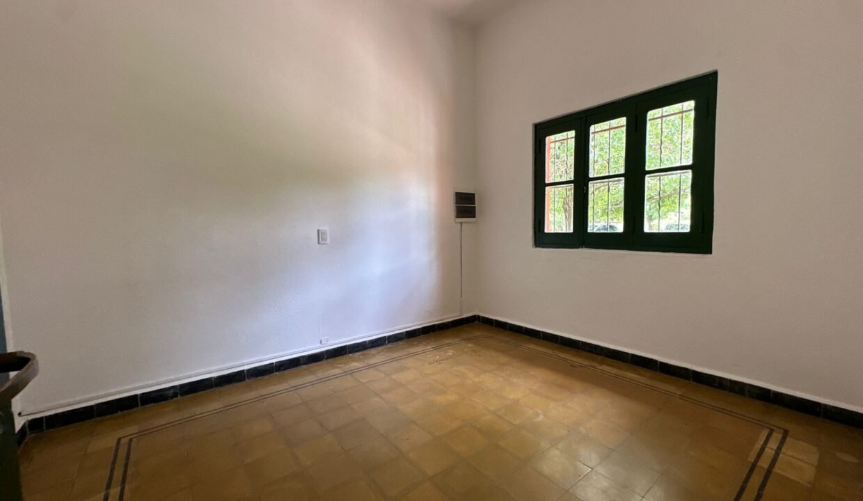 WhatsApp Image 2025-11-05 at 1.09.32 PM (1)