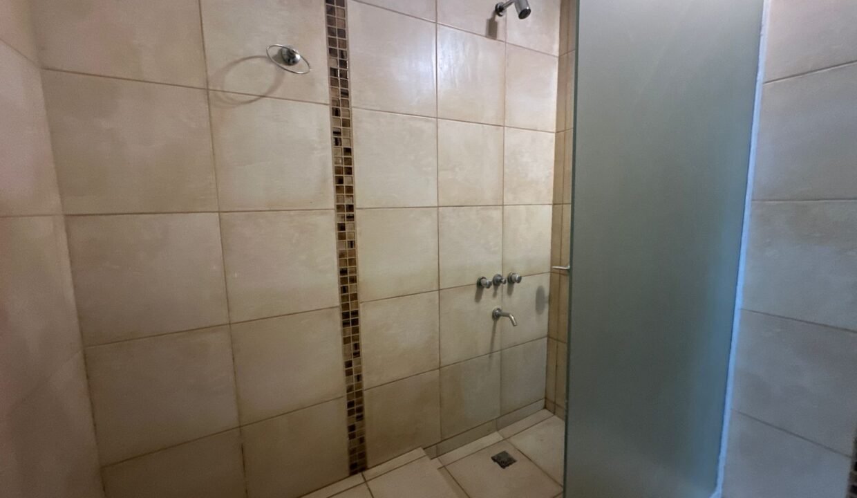 WhatsApp Image 2025-11-05 at 1.09.33 PM (2)