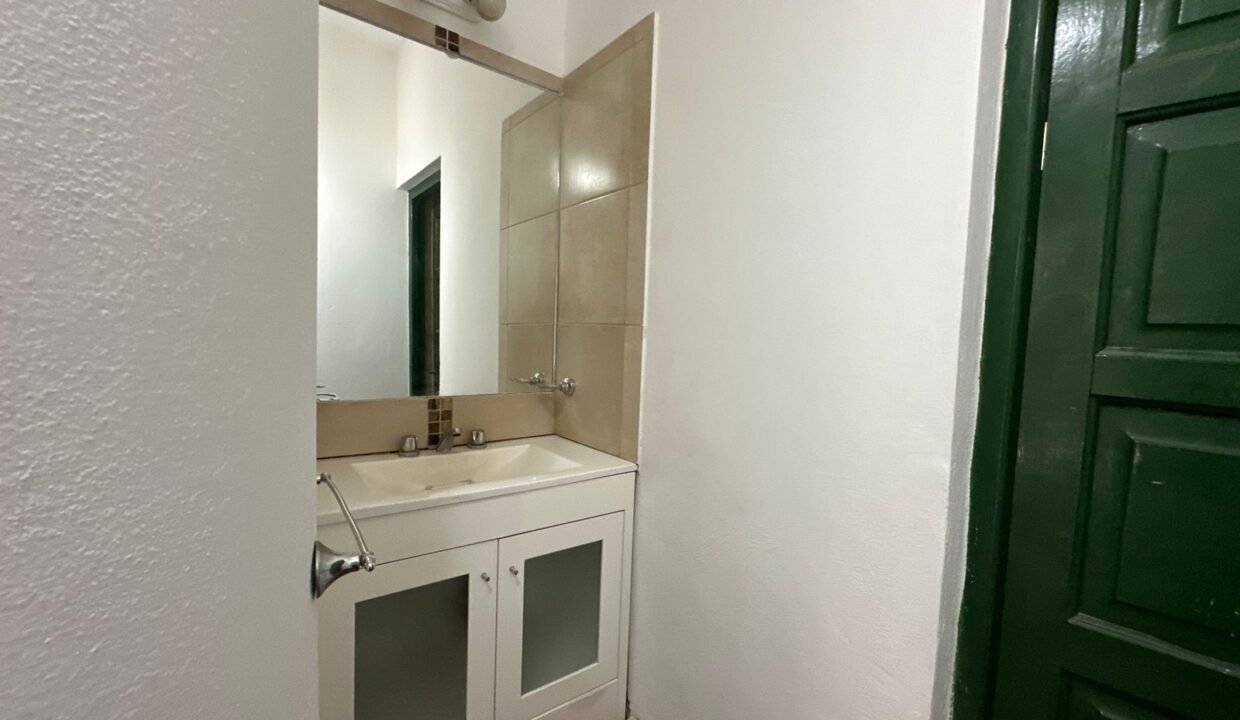 WhatsApp Image 2025-11-05 at 1.09.34 PM (1)