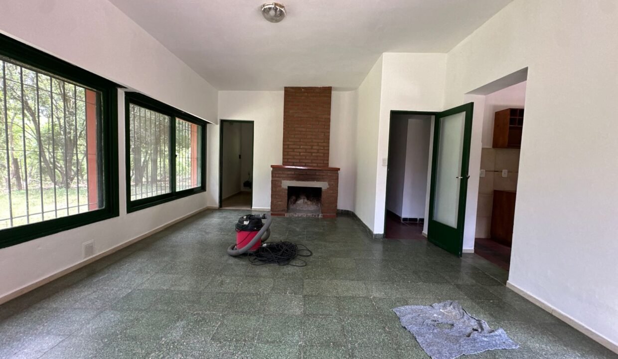 WhatsApp Image 2025-11-05 at 1.09.35 PM (1)