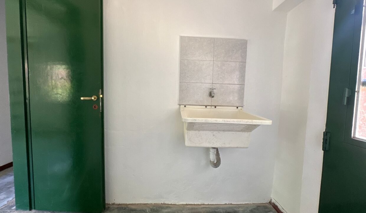 WhatsApp Image 2025-11-05 at 1.09.36 PM (1)