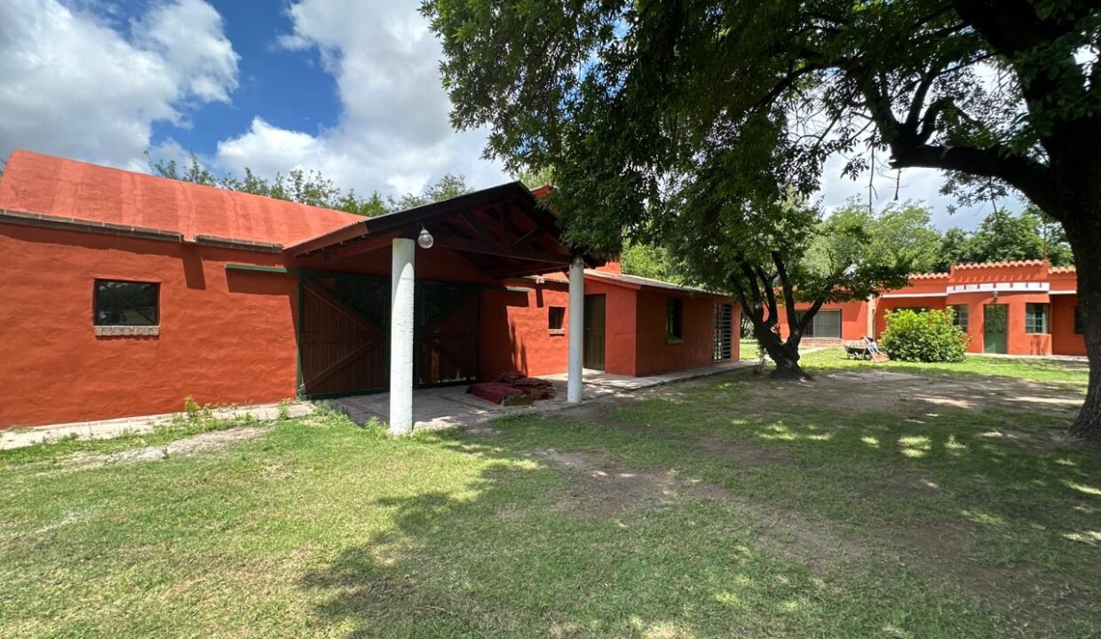 WhatsApp Image 2025-11-05 at 1.09.39 PM (1)