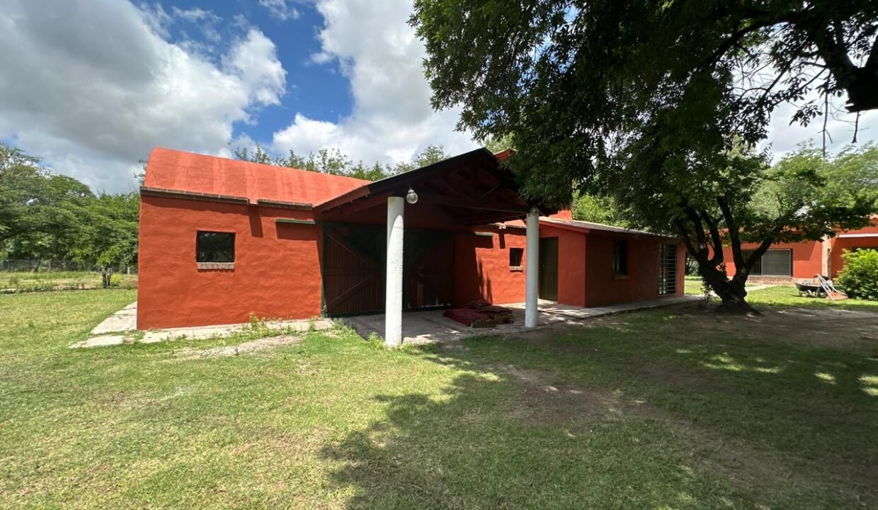 WhatsApp Image 2025-11-05 at 1.09.39 PM (2)