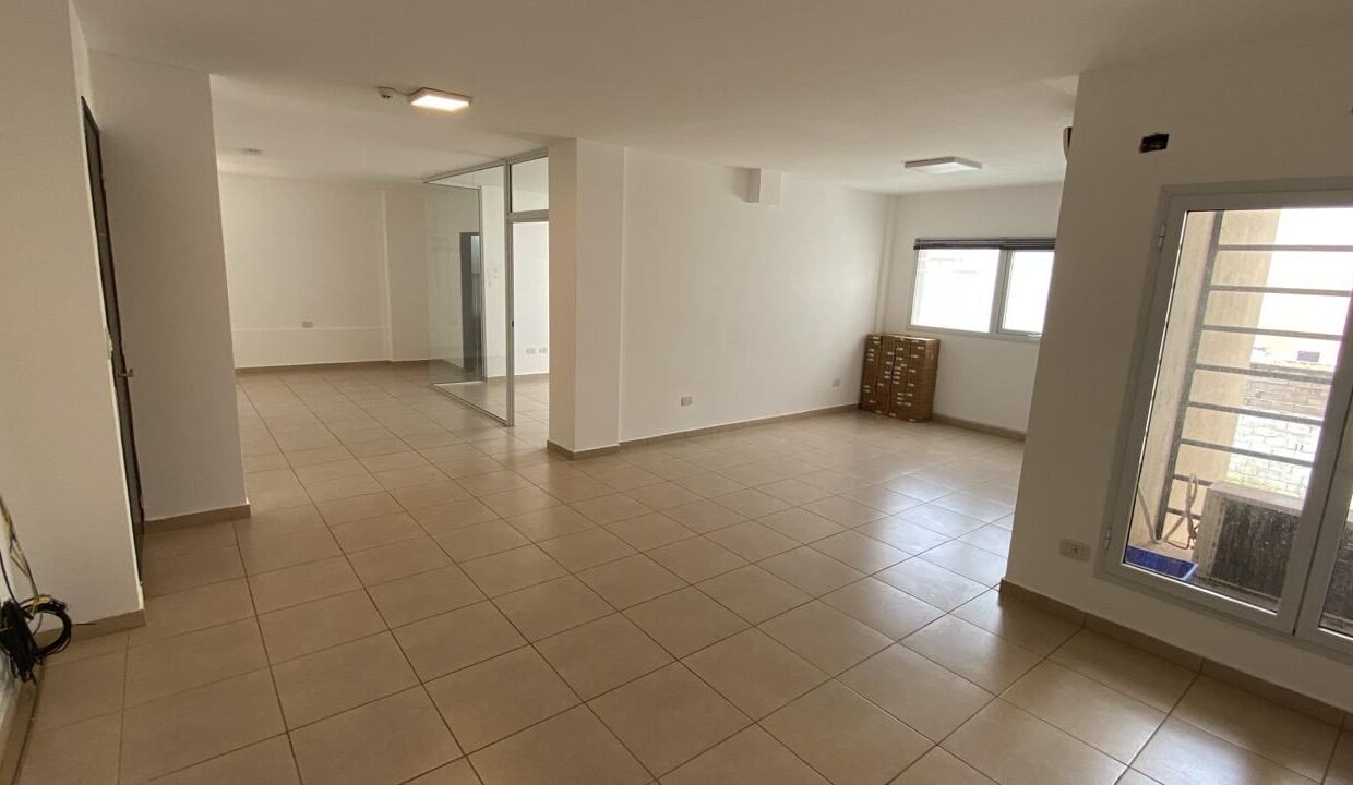 WhatsApp Image 2025-11-20 at 3.10.51 PM (1)