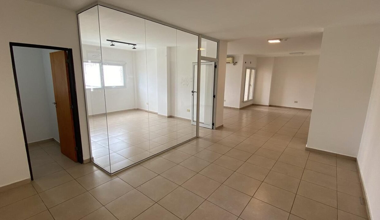 WhatsApp Image 2025-11-20 at 3.10.51 PM