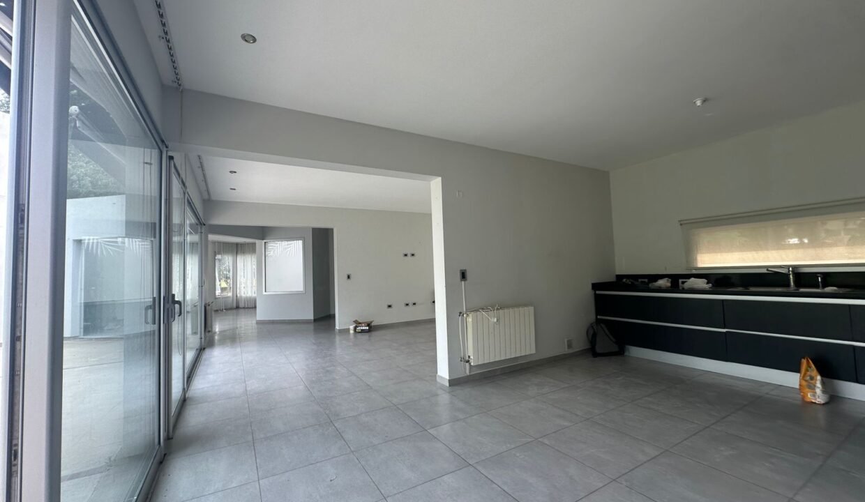 WhatsApp Image 2025-11-28 at 10.38.15 AM (1)