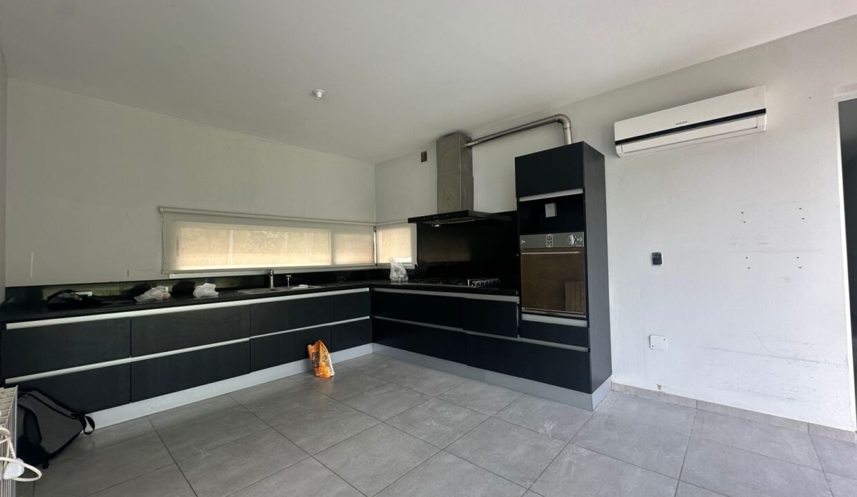 WhatsApp Image 2025-11-28 at 10.38.17 AM (1)