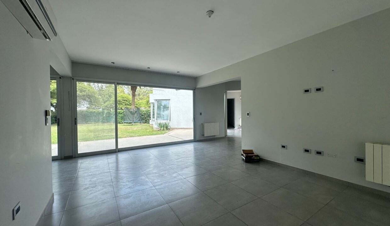 WhatsApp Image 2025-11-28 at 10.38.17 AM (3)