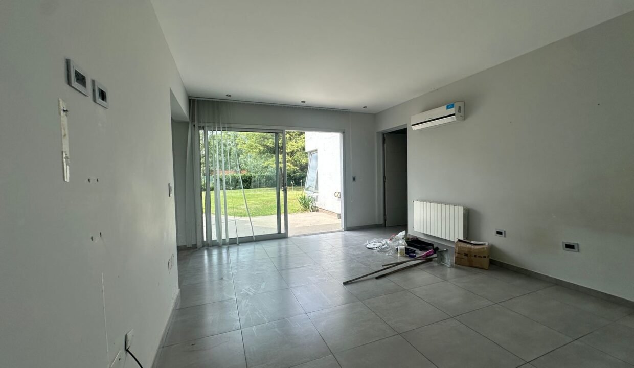 WhatsApp Image 2025-11-28 at 10.38.18 AM (2)