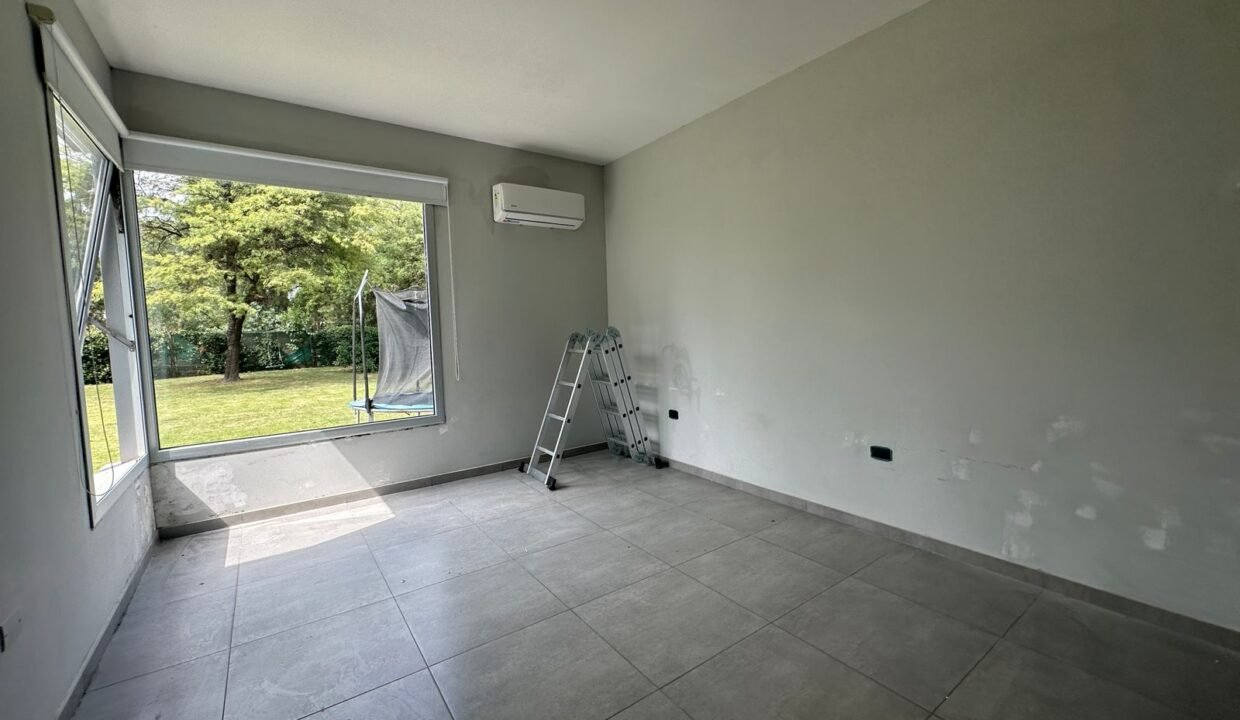 WhatsApp Image 2025-11-28 at 10.38.20 AM (2)