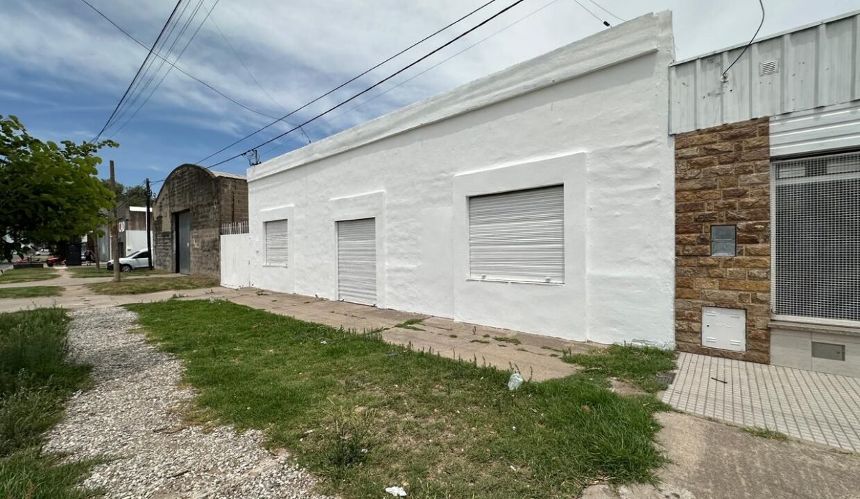 WhatsApp Image 2025-12-05 at 12.16.54 PM