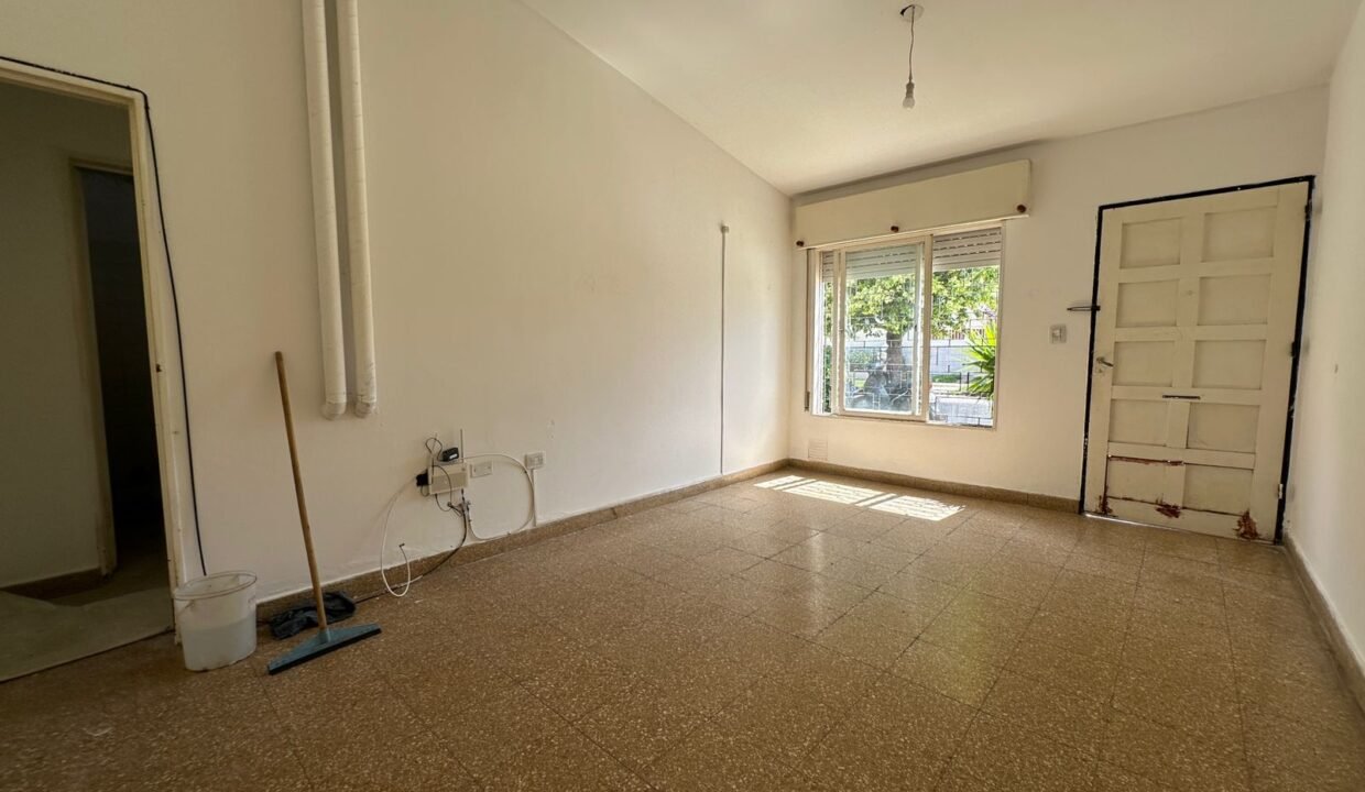 WhatsApp Image 2025-12-02 at 11.17.00 AM (1)