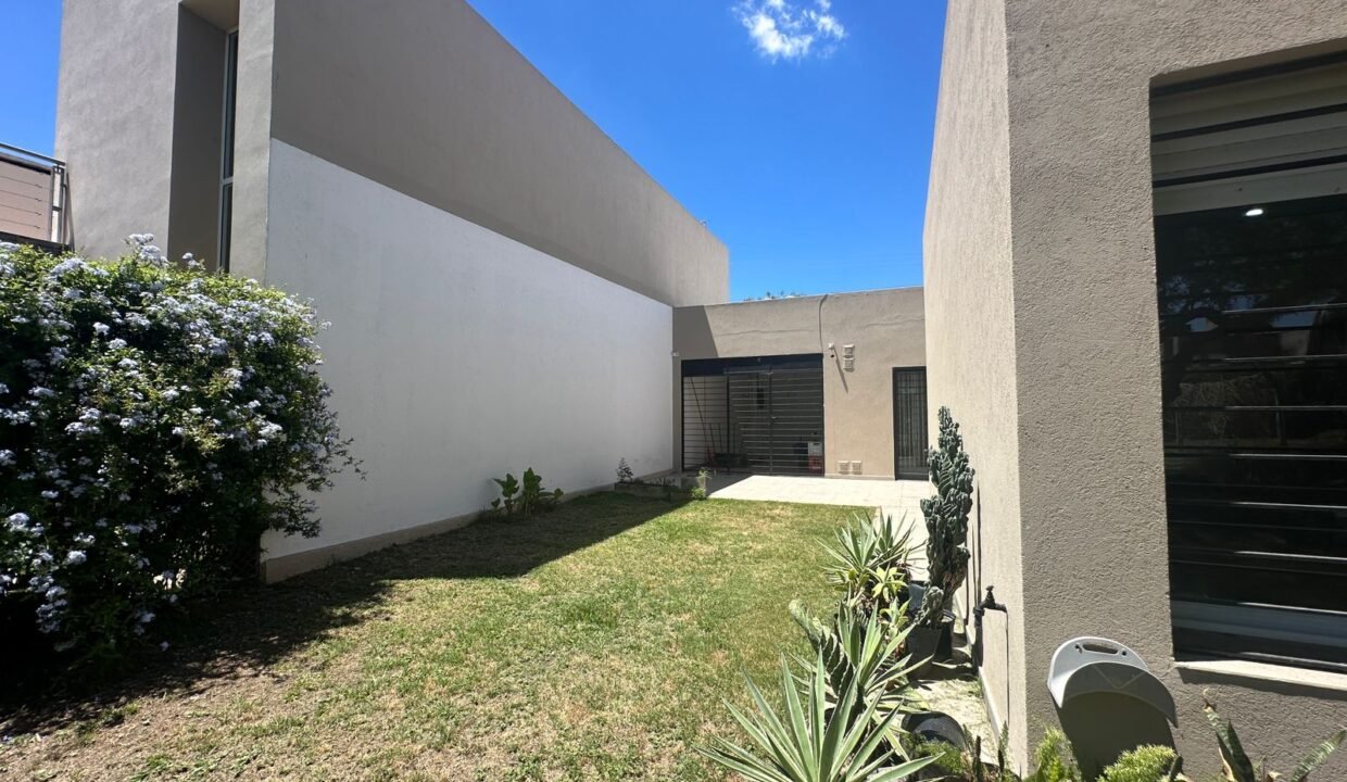 WhatsApp Image 2025-12-23 at 12.27.33 PM (2)