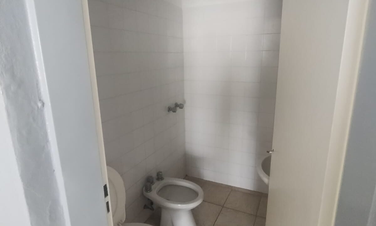 WhatsApp Image 2024-10-21 at 18.28.01 (1)