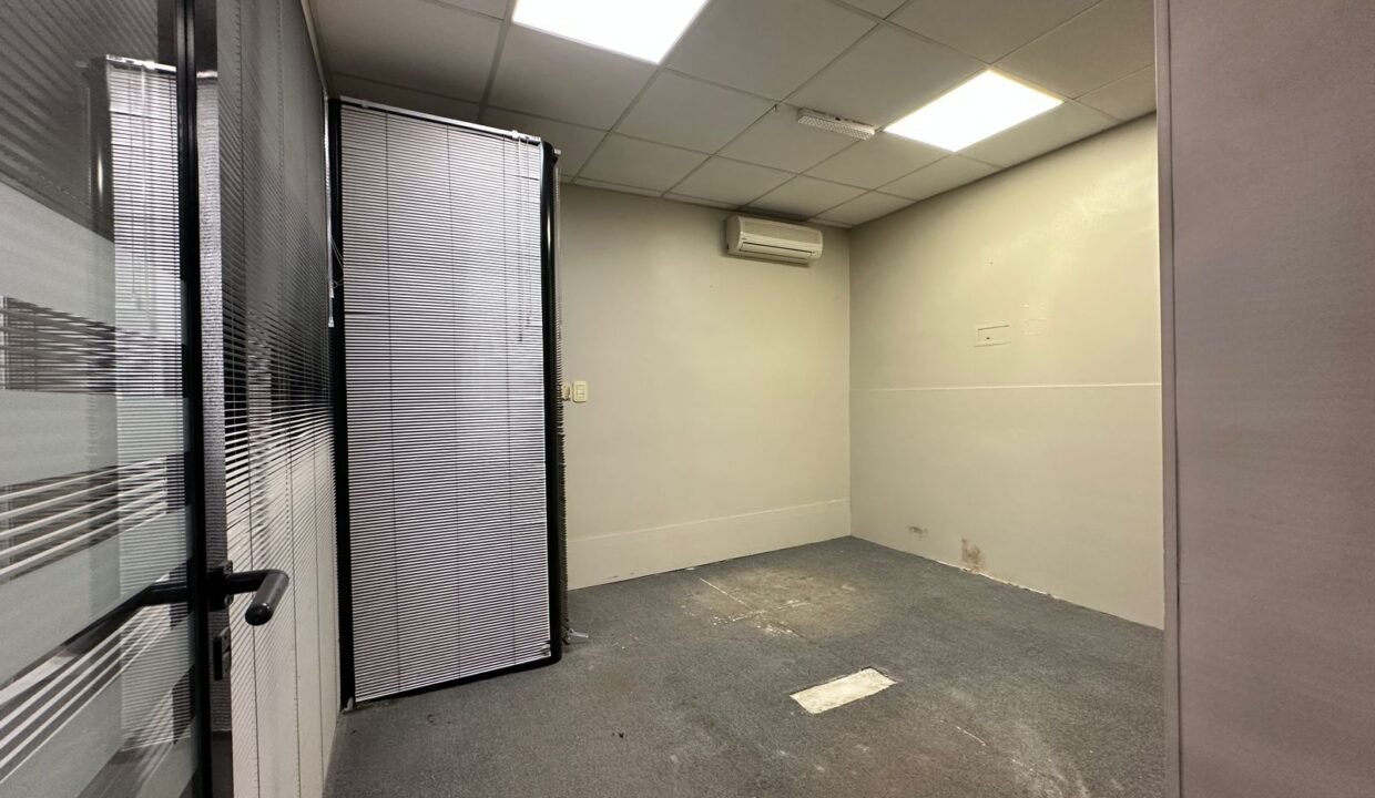 WhatsApp Image 2026-01-20 at 1.12.46 PM (1)