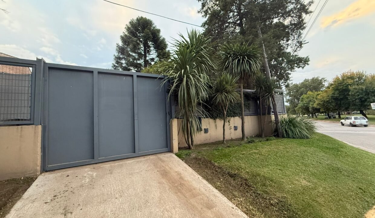 WhatsApp Image 2026-04-17 at 10.47.38 AM